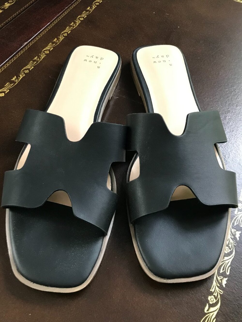 a new day Black Cutout Slide Sandals, Size 8 1/2